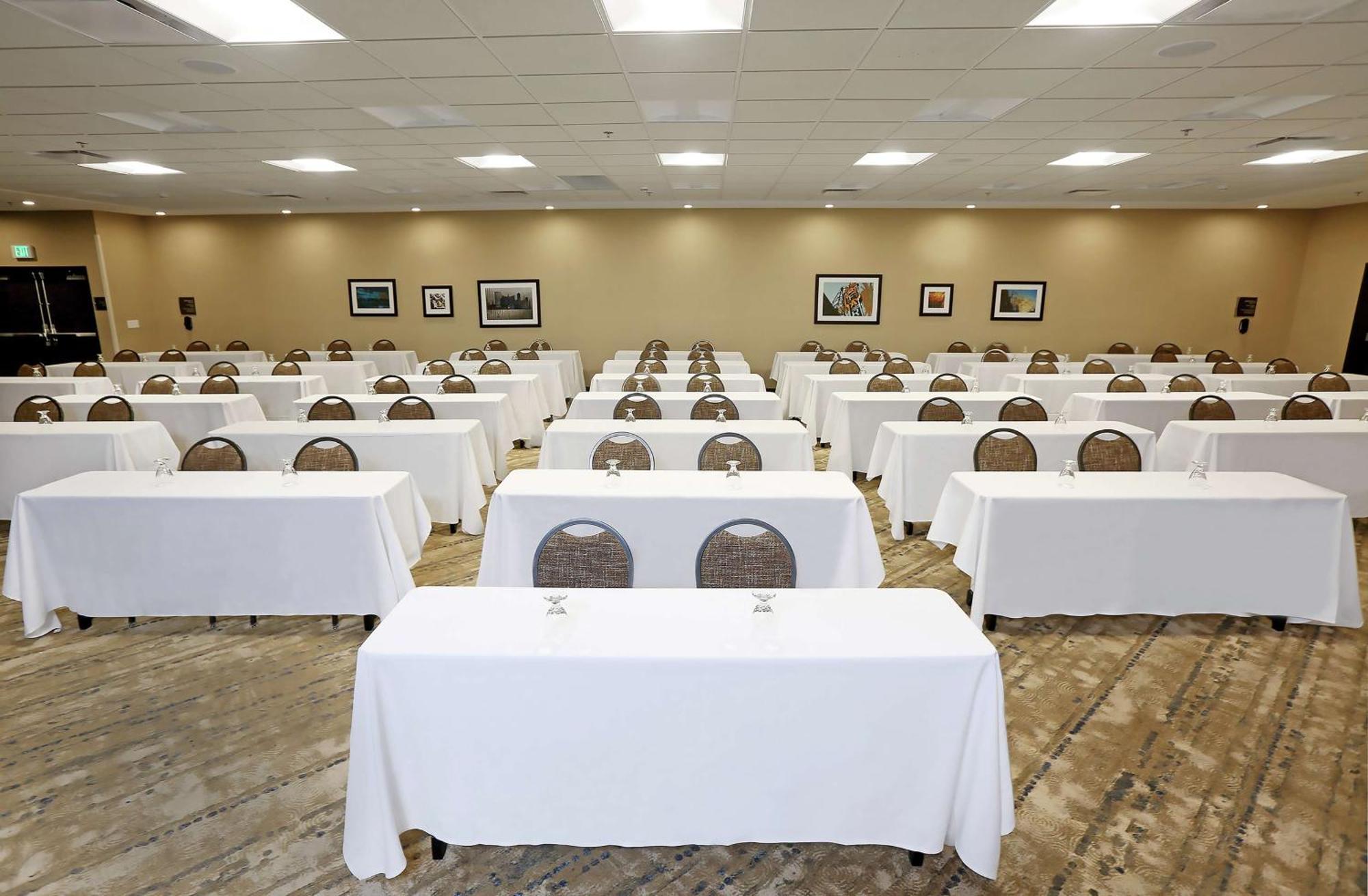 Homewood Suites By Hilton West Fargo/Sanford Medical Center Ngoại thất bức ảnh