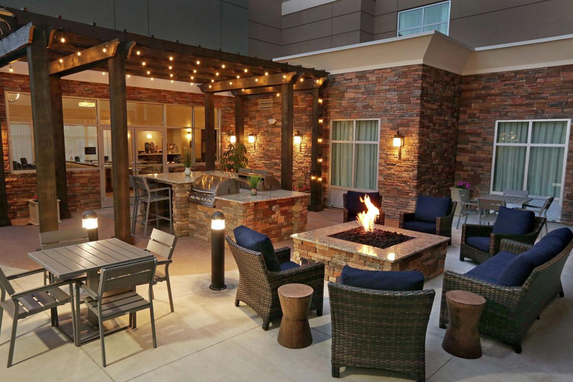 Homewood Suites By Hilton West Fargo/Sanford Medical Center Ngoại thất bức ảnh